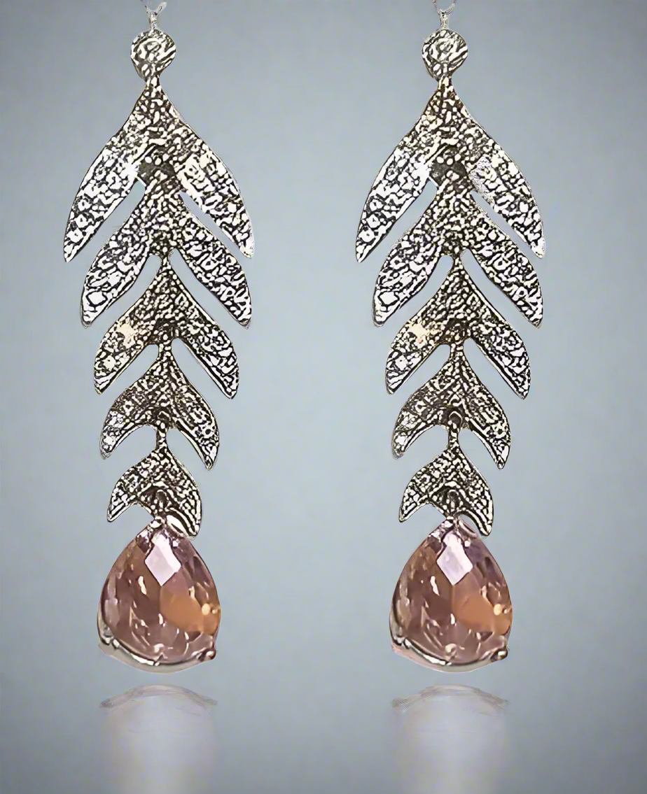 Blush Elegance leaf - Desiree W.A.R Store