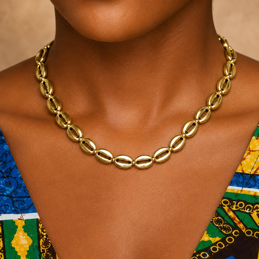 Makeda Mini Shell Gold Necklace