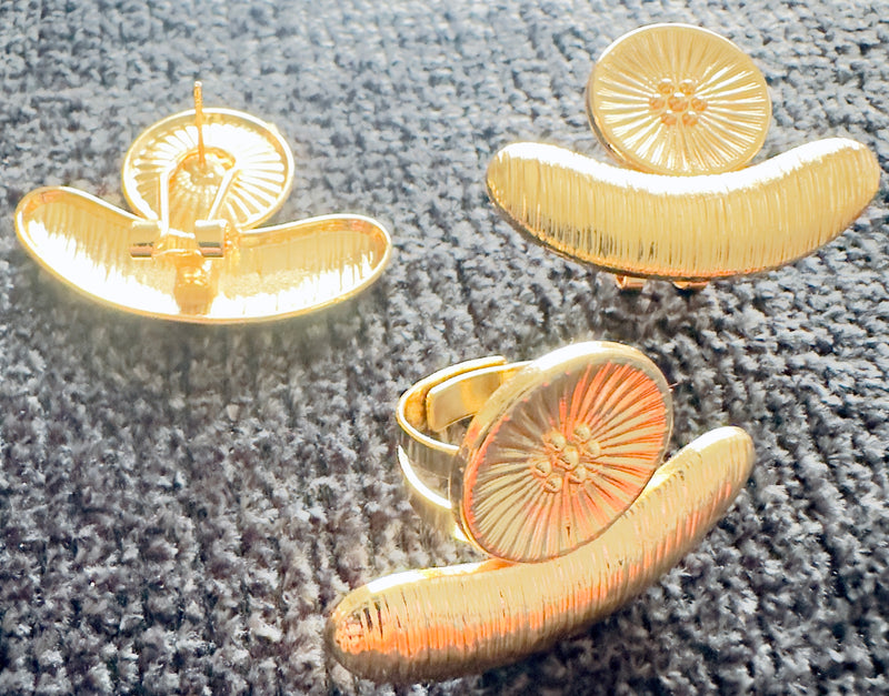 Eban Crescent Ring – Akan-Inspired Adjustable Gold-Plated Statement Ring with Sun Disc and Crescent Design