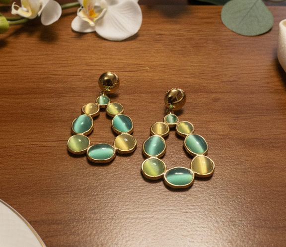 Eloise Honey Drop Earrings - Desiree W.A.R Store