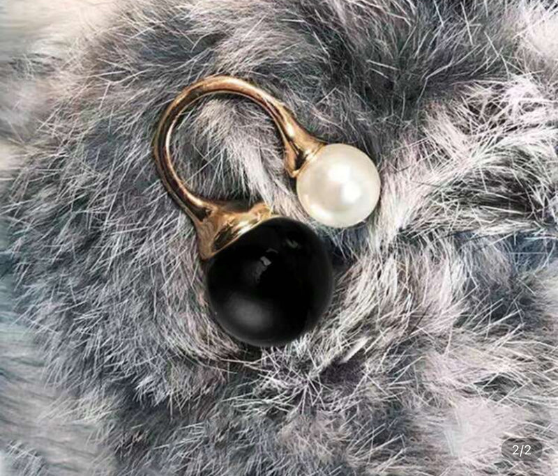 Yin & Grace Pearl Ring - Desiree W.A.R Store