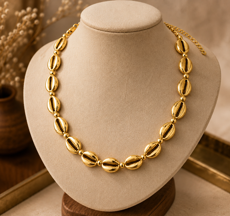 Makeda Mini Shell Gold Necklace