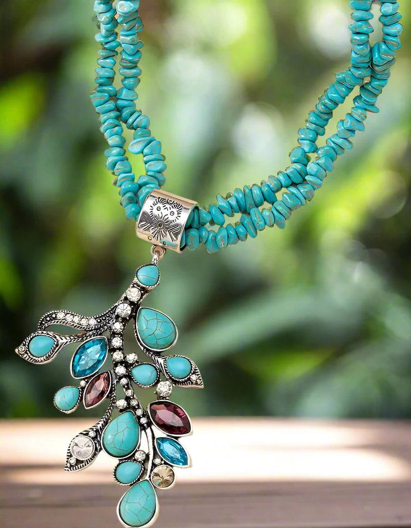 Maj Peacock Necklace 